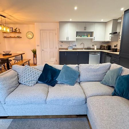 Appartement Sound Of The Sea - Penthouse In Portrush Extérieur photo