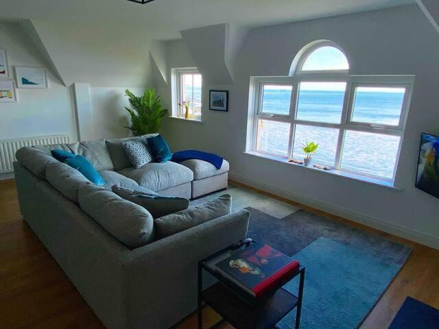 Appartement Sound Of The Sea - Penthouse In Portrush Extérieur photo