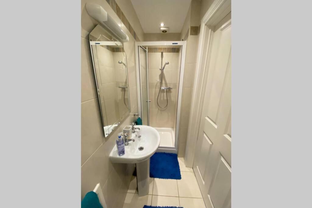 Appartement Sound Of The Sea - Penthouse In Portrush Extérieur photo