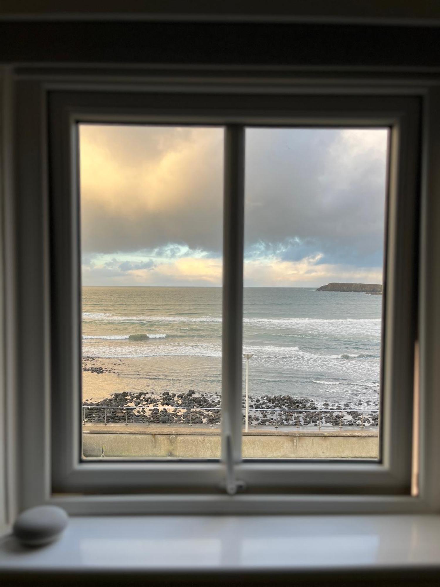 Appartement Sound Of The Sea - Penthouse In Portrush Extérieur photo